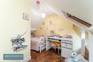 Loft Room- click for photo gallery